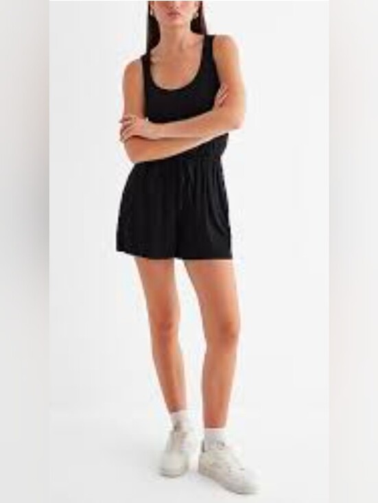 Express Pants - Express Women's Scoop Neck Sleeveless Tie Waist Romper Black S